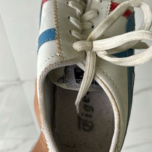 Onitsuka Tiger Sneakers - UK7