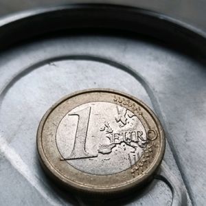 1 Euro