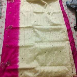 Semi Silk Saree - White And Magenta