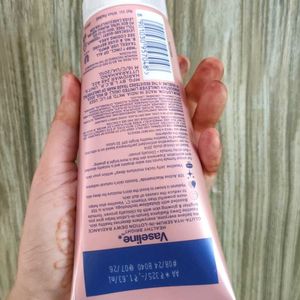 Vaseline Body Lotion