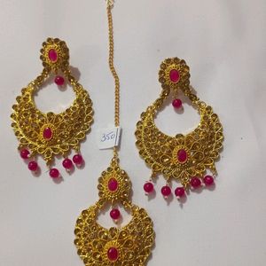 Earings With Maang Tikka