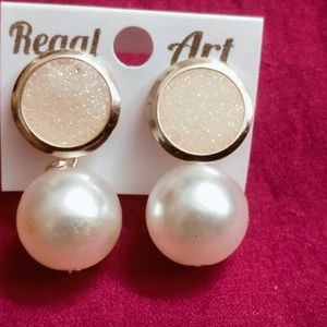 Stylish Pearls Earrings