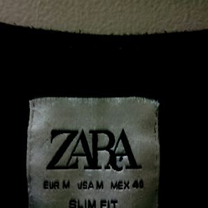 New Long Sleeve Zara T-shirt