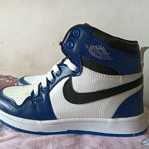 Grab Fast Nike Airforce Jordan !!