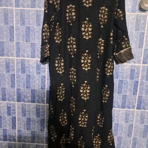 Black Kurti With Gotapatti  And Katha Work