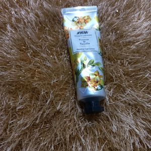 Warm Trouser (Free 20% Used Nykaa Hand Cream)