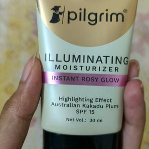 Pilgrim Illuminating Moisturizer SPF 15