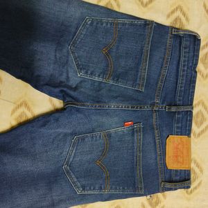 Levi's  Straight Fit Jeans For Boys👖⚡