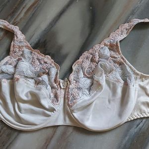 Stylish Padded Bra