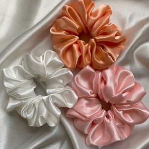 4 Scrunchies Combo Pack