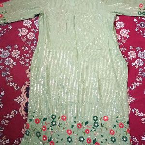 Khoobsurat Kurti