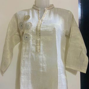 Trendy Shiny Banarsi Silk