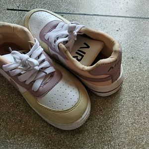 Girls Shoes