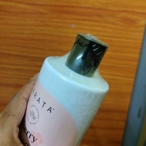 Arata Body Wash