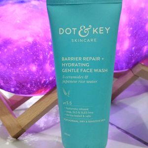 Sealed Dot & Key Barrier Repair Face Wash