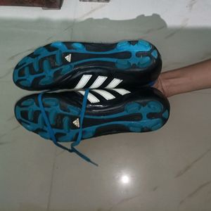 Adidas Football Studs (Sneaker)