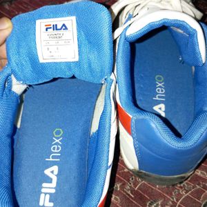 Deal-end 5pm:- Original Fila Hexo White Shoes