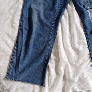 Knee Cut Denim Jeans For Women