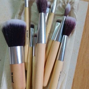 Bronson Makeup Brushes ♥️😍