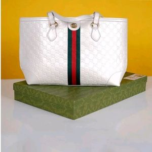 🆕️🔥GUCCI TOTE BAG With Pouch