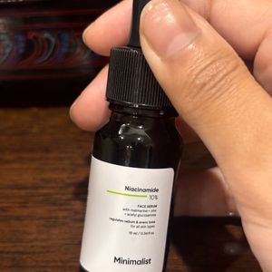 Minimalist Niacinamide Face Serum