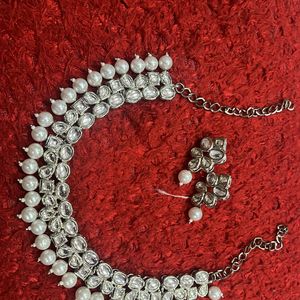 Very Beautiful Necklace  Silver Colour