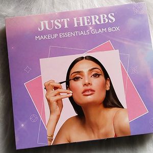 Just Hearbs Makeup Kit