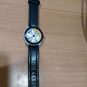 Fastrack black leather watch