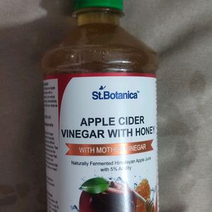 Apple Sider Vinegar With Honey