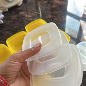 Plastic Bowl With Lid