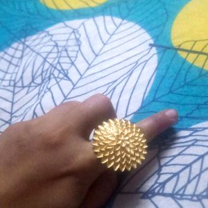 Adjustable Golden Flower Ring