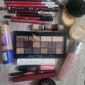 Makeup Products Mix