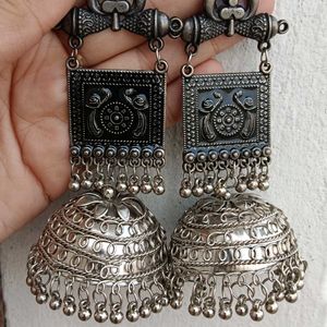 Silver Oxidised Jhumki Earrings Set (1)