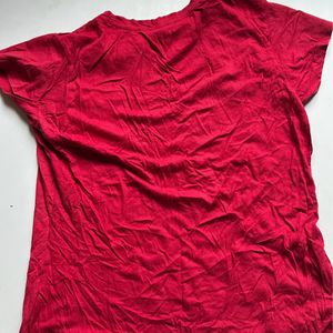 Red Tee