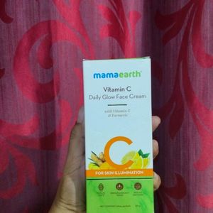 Mamaearth Vitamin Daily Glow Face Cream