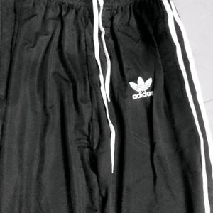 Unisex Adidas Trackpant/Lower