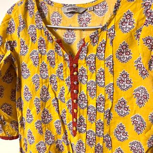 Yellow Printed flowy Kurta