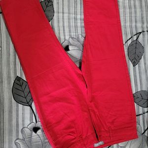 Red Cropped Jeans