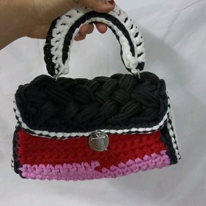 Crochet T-shirt Yarn Hand Bag