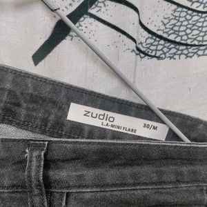 Zudio: La-Mini Flare Jeans👖| 30/M