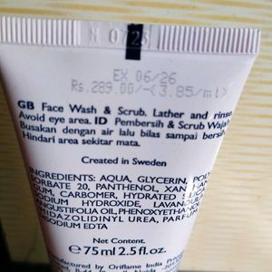 Essentials Calming Face Wash & Scrub