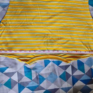 Regular Oversized Yellow Striped T-shirt