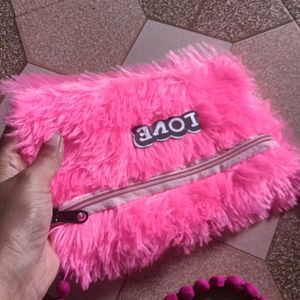 PINK COLOR CLUTCH COM SLING BAG 🎒