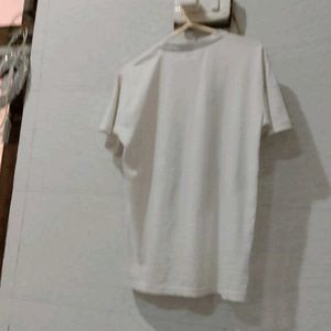 White T-shirt in Premium Quality