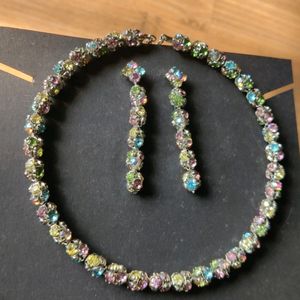 Multi Colour Round Necklace And Beautiful Earing