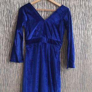 Blue Velvet Dress Bust 36 Length 35