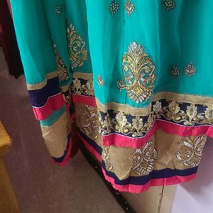 Women Chudidar Set