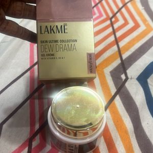 lakme skin ultimate dew drama gel creme