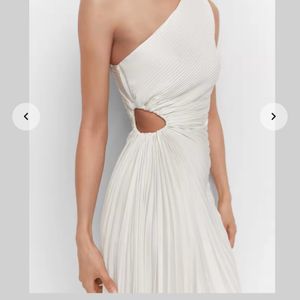 (Negotiable) One-Shoulder Pleated Maxi Dress