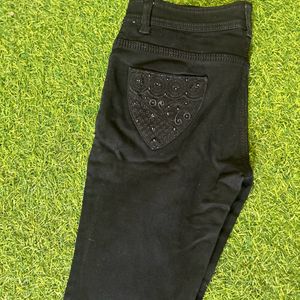 Black Skinny Jeans